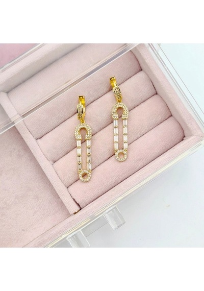 Zirkon Taşlı Ve Baget Detaylı Halka Çengel Küpe Gold