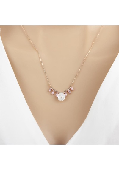 Çiçek Desenli Rose Kaplama 925 Gümüş Kadın Kolye