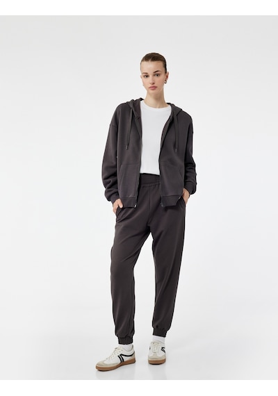 Koton Şardonlu Uzun Kollu Kapüşonlu Kanguru Cepli Oversize Fermuarlı Sweatshirt Antrasit 6wal10130ık Antrasit Koton Şardonlu Uzun Kollu Kapüşonlu Kanguru Cepli Oversize Fermuarlı Sweatshirt Antrasit 6wal10130ık Antrasit
