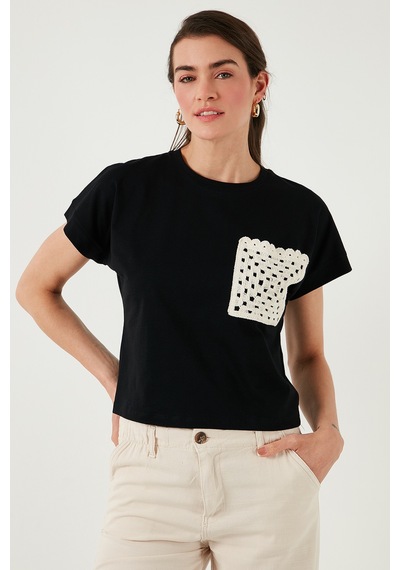 Lela Pamuklu Tek Cepli Regular Fit Bisiklet Yaka Bayan T Shirt 5865818 Siyah