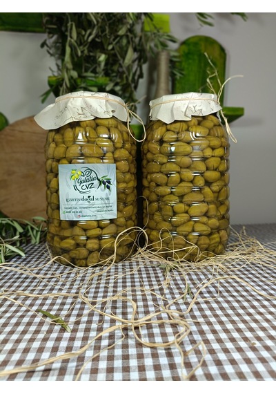 Aydın Yöresi Çekiçte Eğri Çekirdek Cinsi Sofralık Tatlandırılmış Kırma Yeşil Zeytin 4 KG