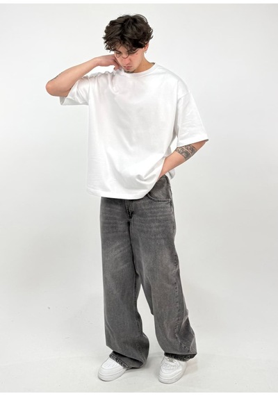 Zaee À Propos Minimal Baskılı Oversize Tişört Beyaz