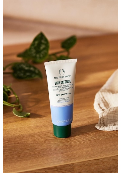 The Body Shop Skin Defence Cilt Koruyucu Yüz Losyonu Spf 50+ 60 Ml