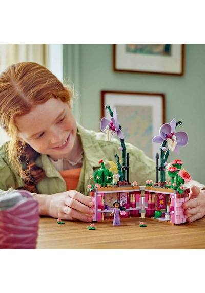 LEGO® Disney Enkanto Isabela’nın Saksısı 43237 9+ Yaratıcı Oyuncak Yapım Seti - 641 Parça