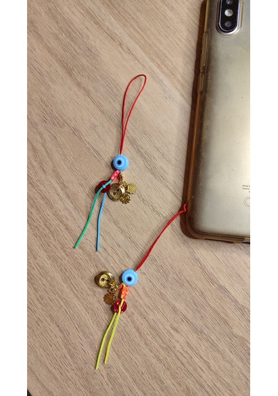 Nazar Boncuklu & Renkli İpli El Yapımı Telefon Charmı Şans, Renk Ve Bohem Zarafet