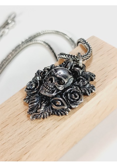 Gümüş Kuru Kafa Punk Kafatası Skull Erkek Tilki Kuyruğu Kolye