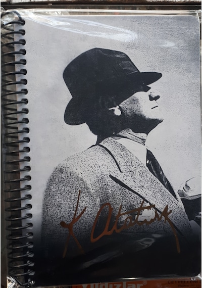 Gıpta Ajanda 2026 Yılı Spiralli 17x24 Cm Atatürk Resimli Kapak
