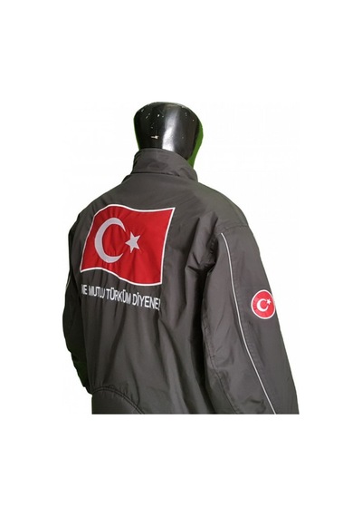 LBC Lrc 1923 Bayrak Mont