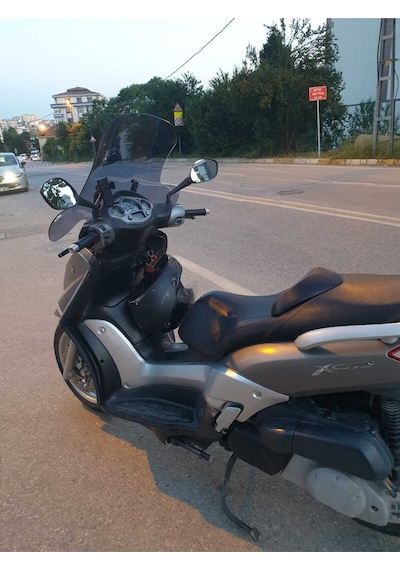 Motocam Yamaha Xcity 250 Ön Cam 2011-2016 Model 50cm Füme Renkli 4mm Elcikli