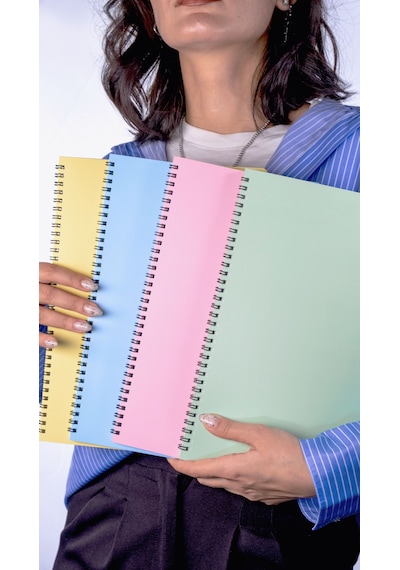Dream Notes 4 Farklı Renk Çizgisiz A4 Defter Seti Sarı - Mavi - Yeşil - Pembe