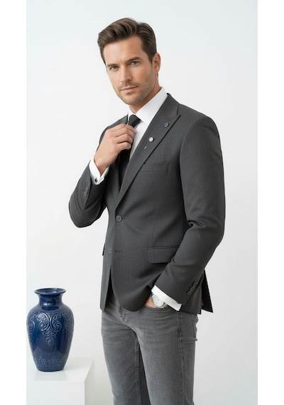 Plus Scorpion Erkek Blazer Ceket Twill Puntolu Kırlangıç Yaka 2 Düğmeli Çift Yırtmaçlı Slim Fit Füme Plus Scorpion Erkek Blazer Ceket Twill Puntolu Kırlangıç Yaka 2 Düğmeli Çift Yırtmaçlı Slim Fit Füme