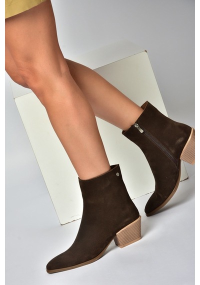 Fox Shoes Z654037561 Kahverengi Hakiki Deri Süet Alçak Topuklu Western Kadın Bot