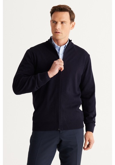 AC&Co / Altınyıldız Classics Erkek Lacı Tüylenme Yapmayan Standart Fit Normal Kesim Dik Yaka Triko Hırka Lacivert AC&Co / Altınyıldız Classics Erkek Lacı Tüylenme Yapmayan Standart Fit Normal Kesim Dik Yaka Triko Hırka Lacivert