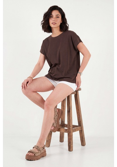 Lela Pamuklu Rahat Kalıp Bisiklet Yaka T Shirt Bayan T Shirt 5866955 Kahve