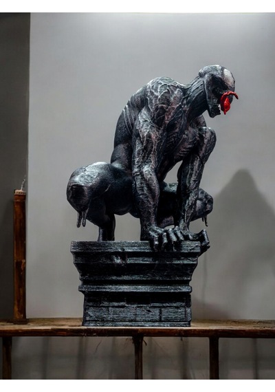 Venom Figür 15cm - Marvel Comics Koleksiyonluk Masaüstü Dekor