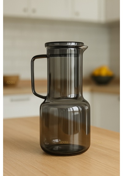 Isıya Dayanıklı Cam Sürahi 1.8 Litre Füme Renk, Borosilikat, Süzgeçli Kapaklı