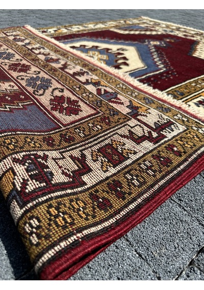 El Dokuma %100 Yün Yahyalı Halısı 100x157 Bordo Mavi Kök Boya Bordo