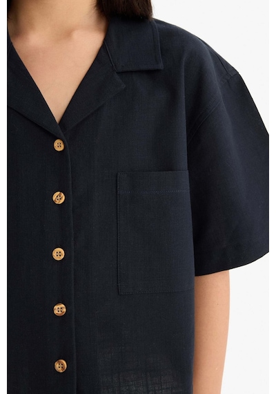 DeFacto Kız Çocuk Cropped Fit Keten Kısa Kollu Gömlek D7638A825SMBK27 DeFacto Kız Çocuk Cropped Fit Keten Kısa Kollu Gömlek D7638A825SMBK27
