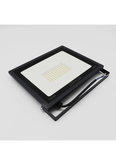 Sunlight Samsung Çipli Yüksek Lümenli 100 Watt Led Projektör Siyah