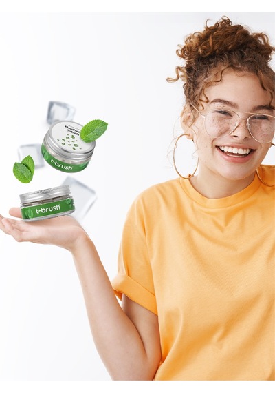 Tbrush Koruyucu Ve Ferahlatıcı Ağız Çalkalama Tableti - Florürsüz- Alkolsüz - Vegan - 1.500 ml / 70 Tablet