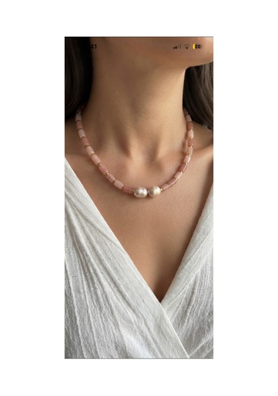 Leyan Doğal Taş Pembe Opal Taş Ve Barok İnci Detaylı Kolye, El Yapımı Altın Kaplama Boncuklu Tasarım Pembe Pembe Leyan Doğal Taş Pembe Opal Taş Ve Barok İnci Detaylı Kolye, El Yapımı Altın Kaplama Boncuklu Tasarım Pembe Pembe