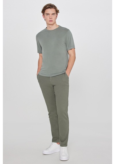 Lee Modal Karışımlı Regular Fit Bisiklet Yaka T Shirt Erkek T Shirt L2610126 801 Koyu Haki Lee Modal Karışımlı Regular Fit Bisiklet Yaka T Shirt Erkek T Shirt L2610126 801 Koyu Haki