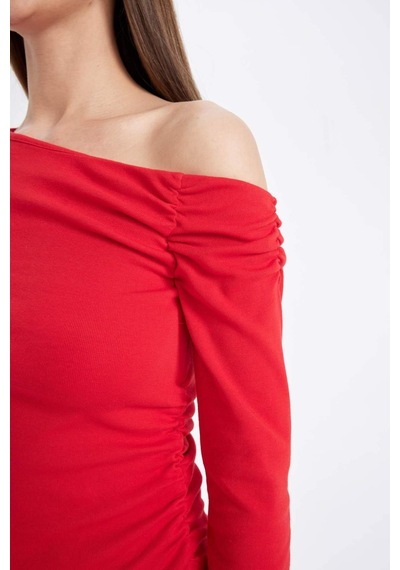 Defacto Kırmızı Slim Fit Dar Kesim Tek Omuzlu Ribana Basic Düz Uzun Kollu Tişört D4970AX24AURD117 Kırmızı Defacto Kırmızı Slim Fit Dar Kesim Tek Omuzlu Ribana Basic Düz Uzun Kollu Tişört D4970AX24AURD117 Kırmızı