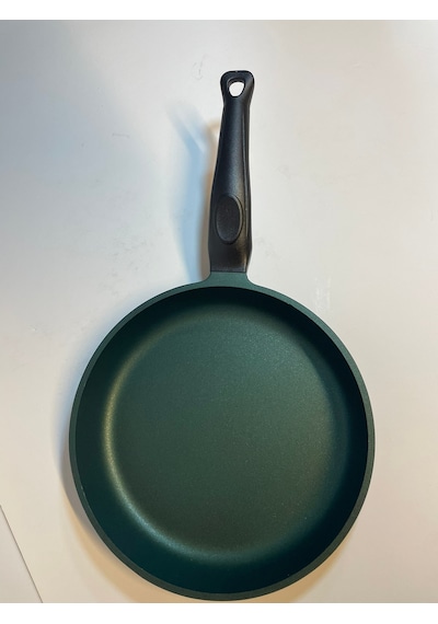 Peramari Döküm Tava 26 Cm Yeşil