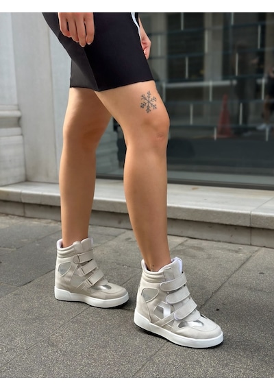 Erva'nın Butiği Gri Süet İsabe Gizli Topuk Dolgu Topuk 7 Cm Boy Uzatan Sneakers-6413