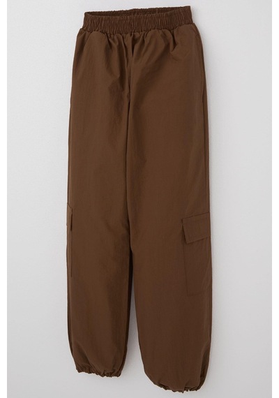 Breeze Kız Çocuk Paraşüt Jogger Paça Pantolon Kargo Cep 7-12 Yaş, Koyu Kahve Koyu Kahverengi Breeze Kız Çocuk Paraşüt Jogger Paça Pantolon Kargo Cep 7-12 Yaş, Koyu Kahve Koyu Kahverengi