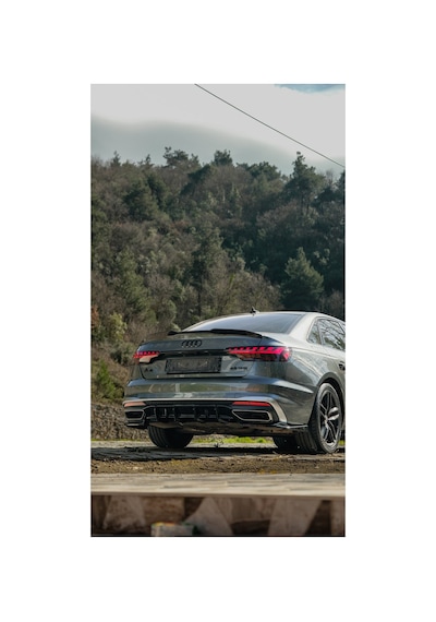 Audi A4 B9 S-line Difüzör 2019-2024 Parlak Siyah Sportif Arka Tampon Difüzörü