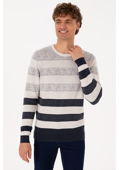 U.S. Polo Assn. Erkek Regular Fit Bisiklet Yaka Açık Lacivert Kazak 50307872-VR059 U.S. Polo Assn. Erkek Regular Fit Bisiklet Yaka Açık Lacivert Kazak 50307872-VR059