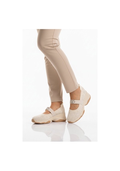 Guja Bej Anorak Bantlı Taş İşlemeli Kadın Casual Ayakkabı 26y305 G