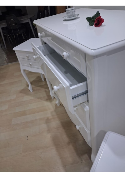Şifonyer 2 Adet Komodin 90668 Model Aslan Ayak Kayın Parlak Beyaz Porselen Kulp