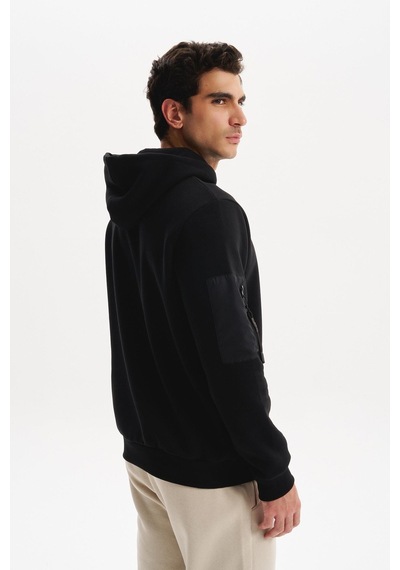 AR-MA Arma Erkek Regular Fit 3 İplik Şardonlu Kanguru Cepli Kapüşonlu Sweatshirt Pamuk Polyester Karışımı K30254629202 Siyah AR-MA Arma Erkek Regular Fit 3 İplik Şardonlu Kanguru Cepli Kapüşonlu Sweatshirt Pamuk Polyester Karışımı K30254629202 Siyah