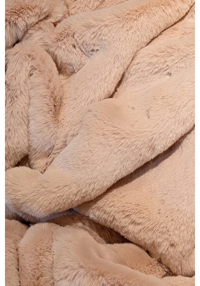 Apex Polo 8704 Pembe Peluş Düz Şekilli Halı Pembe