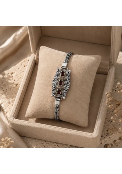 Simurg Jewellery 925 Ayar Gümüş Kırmızı Taşlı Erkek Bileklik