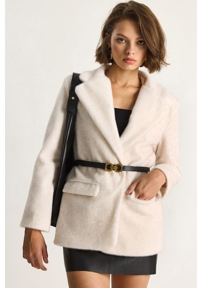 Shade Kadın Cep Detaylı Astarlı Kemerli Peluş Dokulu Blazer Ceket 2761 60281110 - Krem