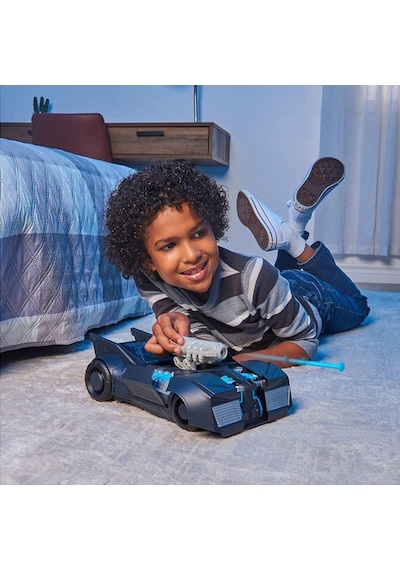 037676 Dc Comics Tech Defender Batmobil -spinmaster