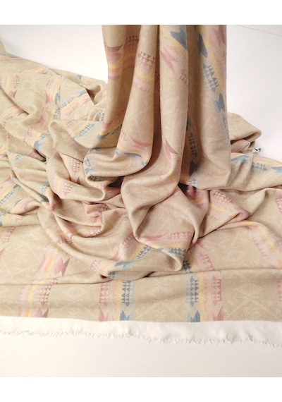 Sütlü Kahve Üzeri Pembe Mavi Etnik Desen Yumuşak Esnek İnterlok Örme Kumaş Hırkalık & Elbiselik 150x250cm-12336 Sütlü Kahve,pembe,mavi Sütlü Kahve Üzeri Pembe Mavi Etnik Desen Yumuşak Esnek İnterlok Örme Kumaş Hırkalık & Elbiselik 150x250cm-12336 Sütlü Kahve,pembe,mavi