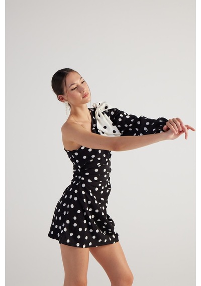 Holly Lolly Puantiyeli Çıkarılabilir Kurdele Aksesuarlı Tek Kollu Mini Polka Elbise Siyah