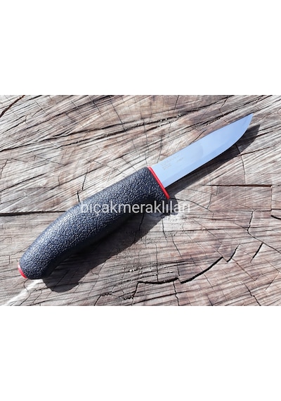 Morakniv 711 İsveç Kamp Bıçak Karbon Çelik Siyah