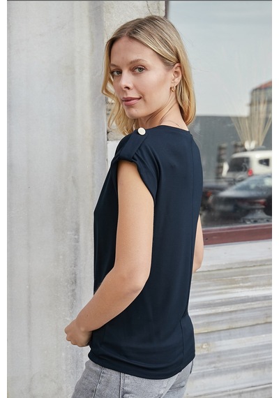 Jument Kadın Kaliteli Likrasız Span Kumaş Geniş Sıfır Yaka Duble Kollu Apoletli Düğmeli T-shirt Bluz-koyu Lacivert K.lacivert