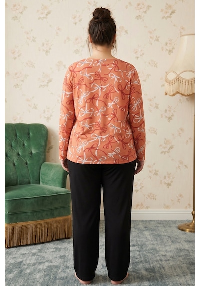 Siyah İnci Desenli Büyük Beden Battal Boy Viskon Örme Pijama Takım 26224847 Çok Renkli Siyah İnci Desenli Büyük Beden Battal Boy Viskon Örme Pijama Takım 26224847 Çok Renkli