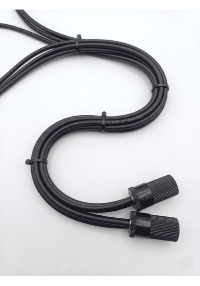 Araç Çakmaklık Uzatma Kablosu Dişi+dişi 12-24 Volt 16 Amper 2 X1 Mm Ttr Bakır10 Mt-siyah