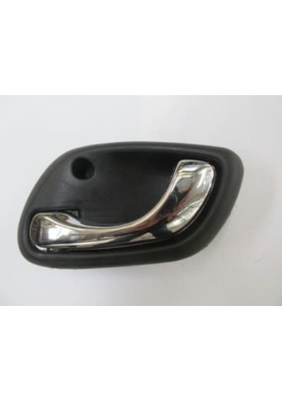 Suzukı Grand Vıtara- 98/02 Ön Kapı İç Açma Kolu Sol Siyah Elceği Nikelajlı Tw