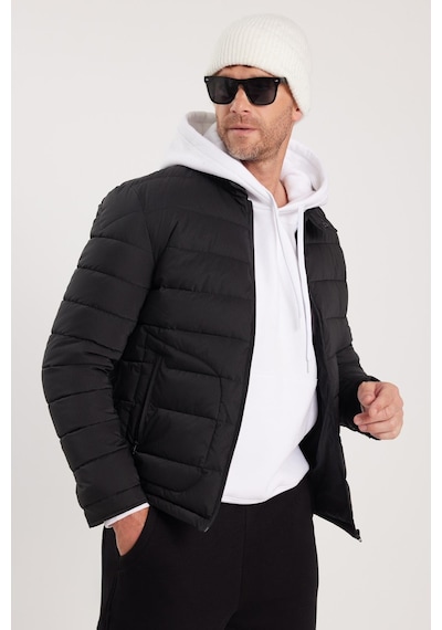 Tudors Erkek Regular Fit Klasik Kesim Dik Yaka Çift Cepli Sıcak Tutan Siyah Şişme Mont-41802 Siyah