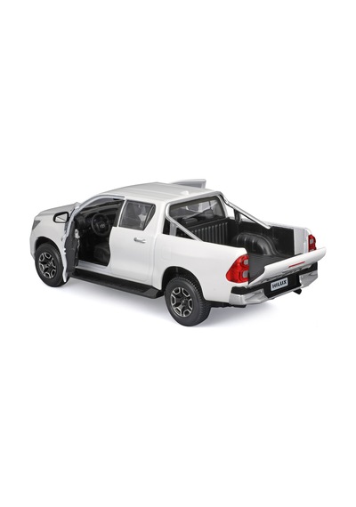 1:27 Toyota Hilux 32920