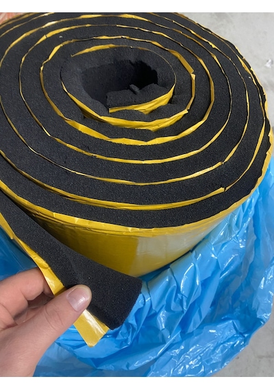 20 MM Düz Sünger Akustik Ses Yalıtımı Süngeri Yapışkanlı 100 x 500 CM