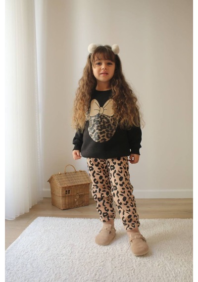 Lolliboomkids Kız Çocuk Siyaj Üzeri Leopar Baskılı Mickey Şardonlu Yumuşacık Kışlık Alt Üst Takım Siyah Lolliboomkids Kız Çocuk Siyaj Üzeri Leopar Baskılı Mickey Şardonlu Yumuşacık Kışlık Alt Üst Takım Siyah